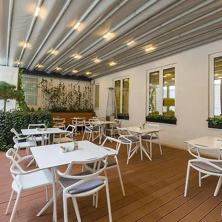 Boutique Museum Otel 4*