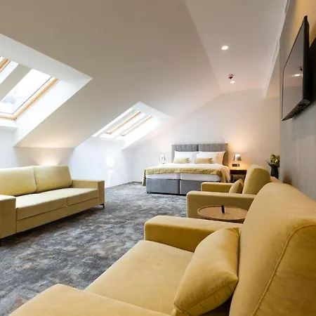 Boutique Museum Hotell 4*